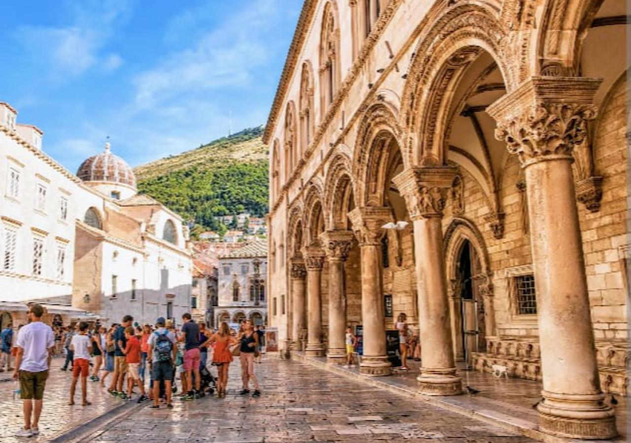 Large Three Bedroom, Center Of Old Town Ντουμπρόβνικ Εξωτερικό φωτογραφία