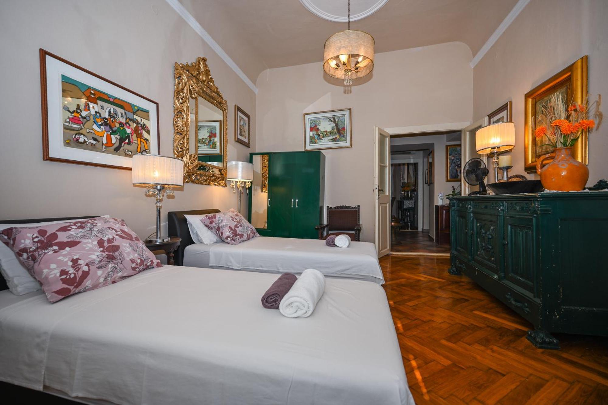 Large Three Bedroom, Center Of Old Town Ντουμπρόβνικ Εξωτερικό φωτογραφία